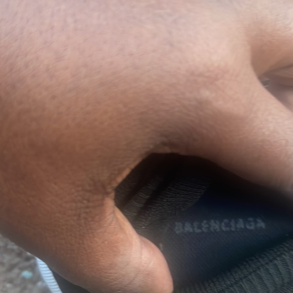 Balenciaga Trainer Shoes. Size 7. Scuffs on back of one shoe. Fair condition - Picture 7 of 7